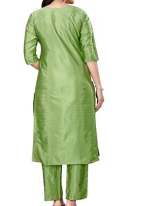 Staylish Silk Dupatta Set Heavy Work Neck Kurti Bottom With Heavy Zari Work Dupatta Set