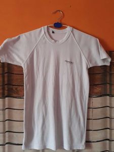 Its  White Tshirt,can Also Be Fit To Sports Weae
