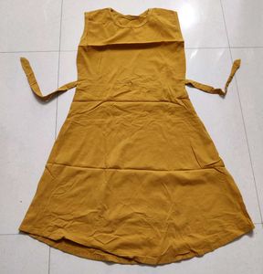 COMBO OF 2 TANK TOPS AND MIDI DRESS