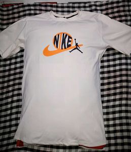 Nike Graphic Tee - Orange &amp; Black