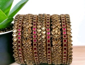 Best Customized Golden Bangles 8