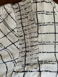 Van Heusen Tunic Crop Top -L Size