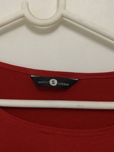 red fitted tshirt