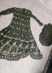 Green Embroidered Kurta Set