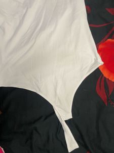 H&amp;m Solid White Bodysuit