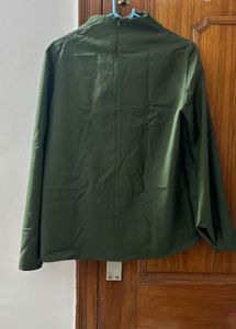 Green Long Sleeve top