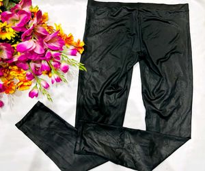 🇳🇿💗💫Black Colour Shiney Stuff Tights