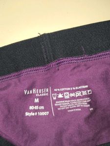Van Heusen Briefs 💜 M