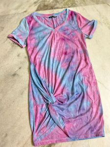 Tie- Dye Knotted T-shirt