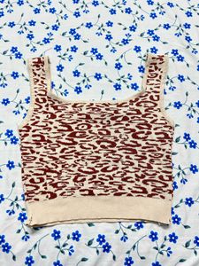Beige &amp; Maroon Knit Crop Top with Patterned Design