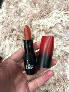 Staze 3in1 Lipstick Triangle