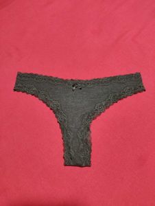 H&M Thong Size.S