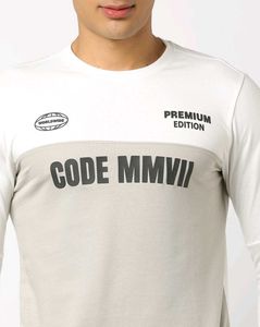 Trendy Graphic Print T-Shirt