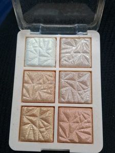 Mars Glowzilla Face Kit