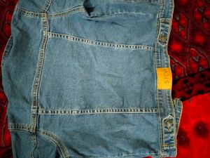 Denim Jacket - Stylish &amp; Versatile