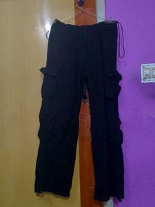 Black Cargo Pants