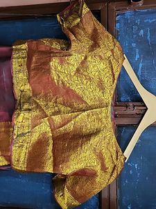 Double Shade Saree With Blouse