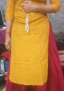 Skirt With Saree And Kurti Available