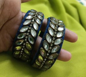 Stylish Bangle Set