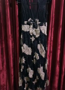 Elegant Black Maxi Dress