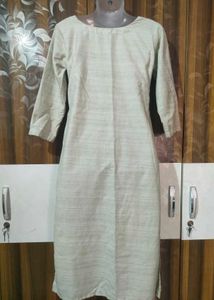 Elegant Women&#39;s Kurta