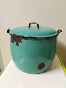 Vintage Teal Enamel Kettle Pot - Rustic Decor