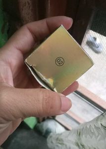 Triple Shade Blush / highlighter/ eyeshadow Palett