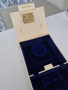 Vintage Floral Jewelry Box with mirror