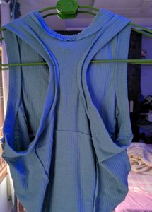 Cute Teal Sleeveless Top