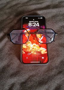 Black Frame / Glasses