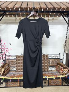 Elegant Black Midi Dress