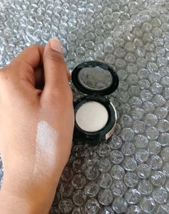 nyx professional hot single eyeshadow shade (HS57)