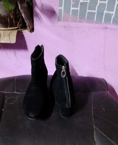 Stylish Black Ankle Boots