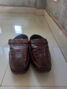 VKC Pride brown leather sandals for men. Durable s