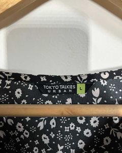 B&amp;W Floral Fit and Flare dress with puffy sleeves