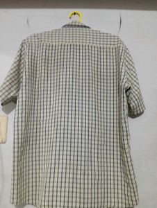 Accoy Plaid Short Sleeve Button-Down
