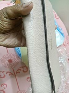 ON SALE! Oriflame Wallet New But Multiple Flaw