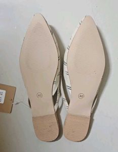 Taavi Off White Ikat Pointed Toe Flats Mules