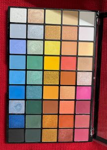 eyeshadow