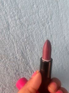Oriflame Mini Matte Lipstick Shade Beauty Plum