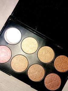 8 COLOUR HIGHLIGHTER PALLET( MARS)