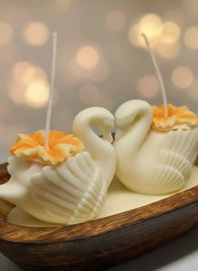 Swan Candle Set