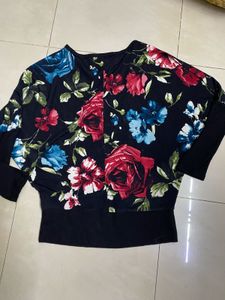 Women Beggy Top( Free Size)