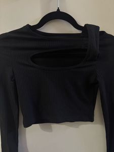 Front Cutout Long Sleeve Top
