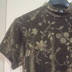 Floral Mock Neck Top