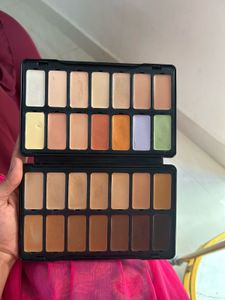 Concealer Palette