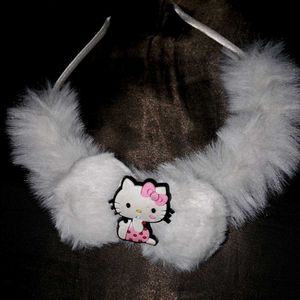 Hello Kitty Fuzzy Headband