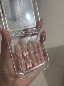 Pink Bow Press-On Nails