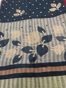 Elegant Black &amp; Gold Saree