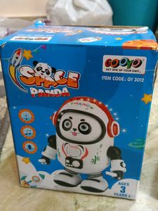 Robot Toy Set - Panda &amp; Pioneer working